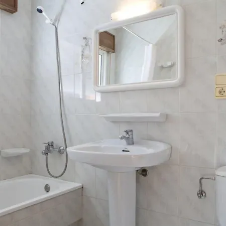 Naranjos 2* A Revolta