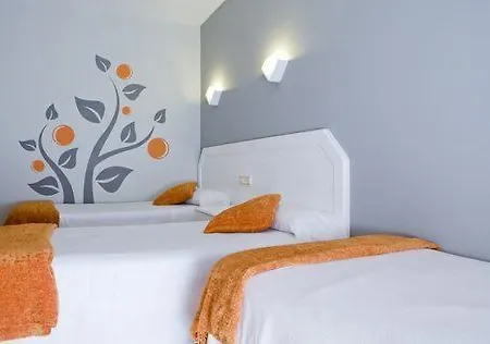 Hotel Naranjos A Revolta