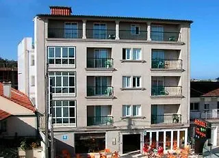 Hotel Naranjos A Revolta