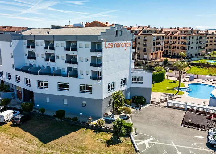 洛斯那然约斯酒店 酒店 莱沃尔塔