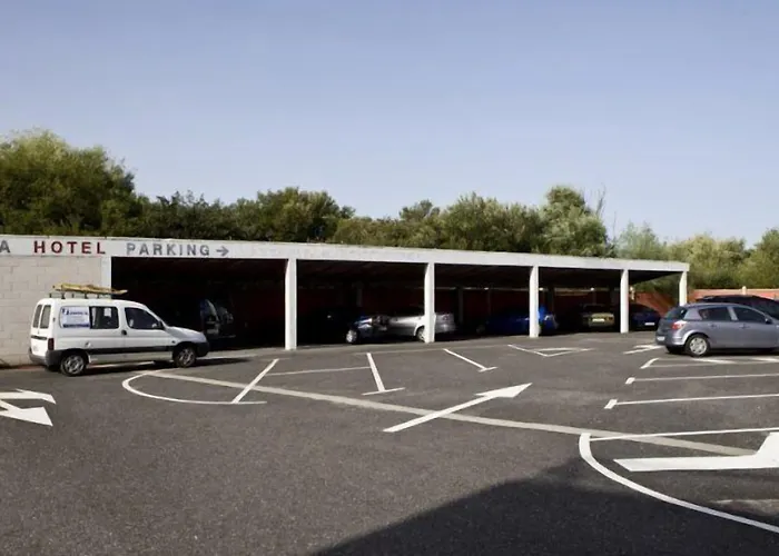 洛斯那然约斯酒店 酒店 2*