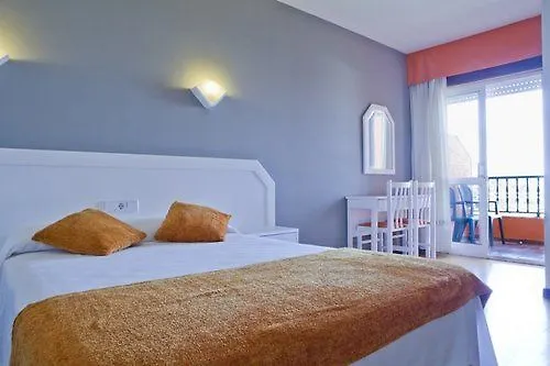 洛斯那然约斯酒店 2*